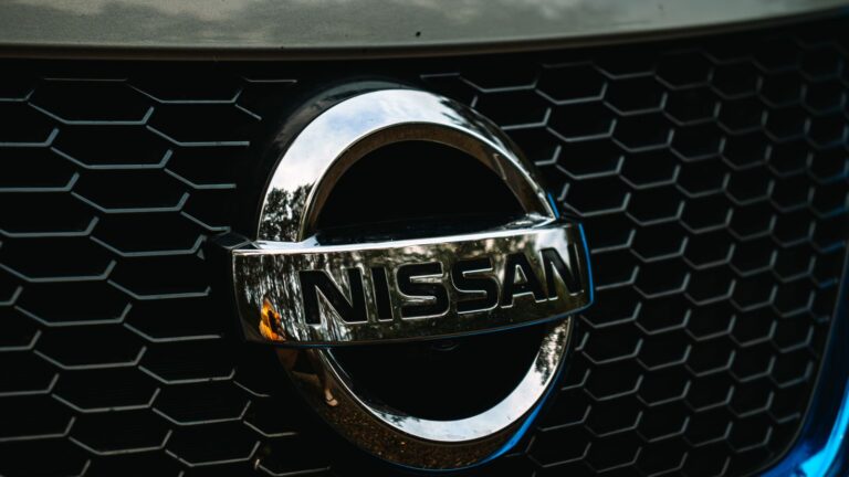 Nissan Consult 4 і Consult 3+: головні відмінності