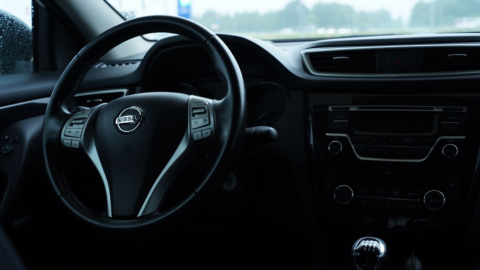 дилерський і універсальний адаптери для Nissan Consult
